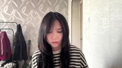 Lily online show from May 1, 9:03 am