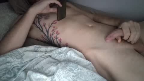 Snapshot of kanpeki13 chatting on October 6, 1:51 pm Galahad online show from October 6, 1:51 pm