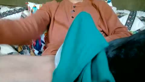 kaonashi69 online show from November 3, 1:45 pm