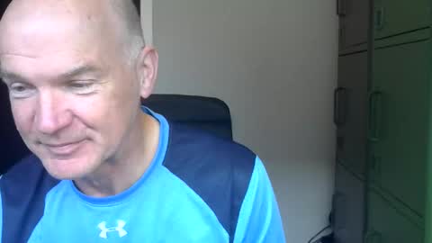 Robbie online show from May 14, 5:49 am