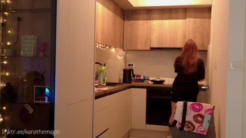 I am here around 5am GMT karathemagic online show from January 29, 9:55 am