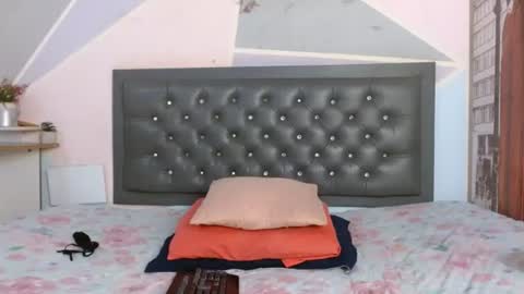 SOFIA online show from June 16, 9:19 pm