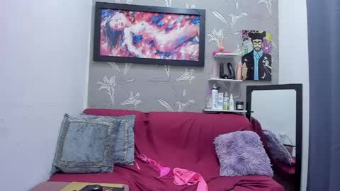 Karen online show from May 28, 1:58 am