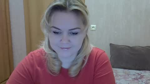 karennelsonx online show from March 11, 2:29 pm