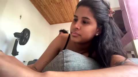 kariina candy and fox online show from July 17, 4:20 pm