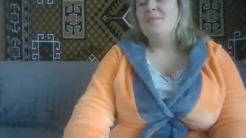 Karilina Hi online show from February 3, 6:22 am
