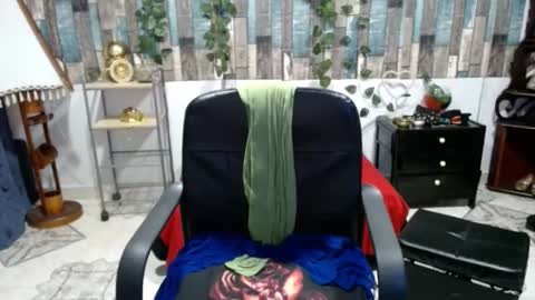 karima_sarabe online show from February 26, 9:09 pm