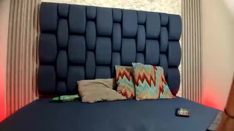 karina_aurora online show from February 8, 9:15 pm