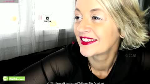 Snapshot of karinabrando chatting on October 21, 9:58 am karinabrando online show from October 21, 9:58 am