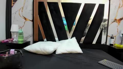 KarinaSimonz online show from February 8, 7:39 pm