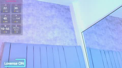 Karla online show from November 12, 8:00 pm