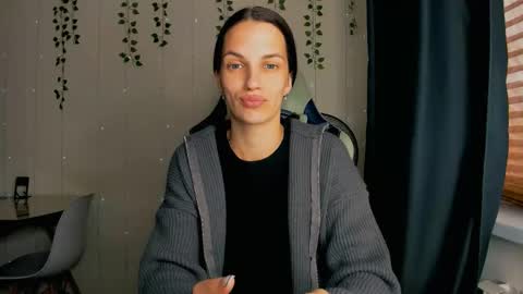 karla_lim online show from September 23, 11:26 am