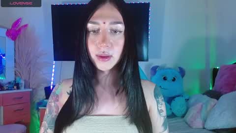 karla online show from December 17, 10:22 pm