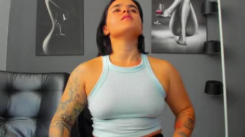   online show from May 22, 6:04 pm