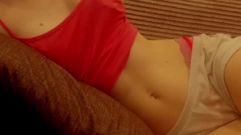 Snapshot of karoian chatting on December 2, 6:35 am karoian online show from December 2, 6:35 am