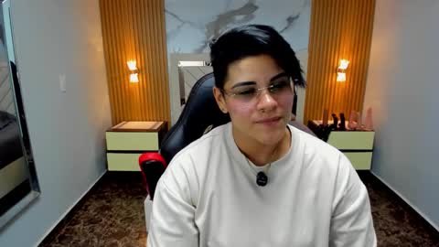 Karol and Luna online show from March 26, 8:25 pm