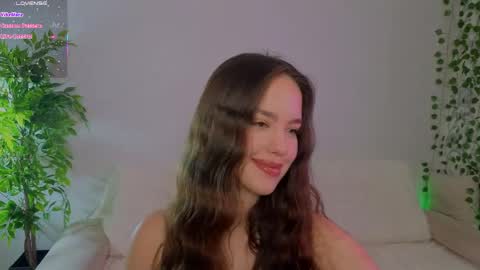 Molly online show from May 5, 7:25 am