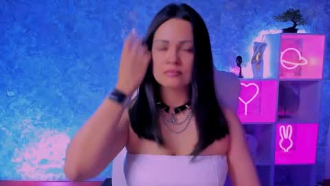 Karolina online show from April 3, 7:37 am