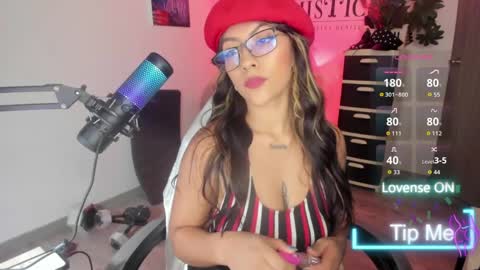 Caro online show from April 10, 9:41 pm