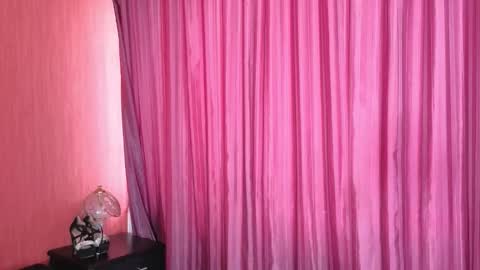 kassandra james online show from November 8, 1:03 pm