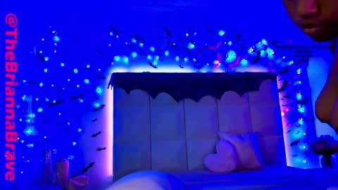 BriannaBrave online show from October 25, 3:07 am