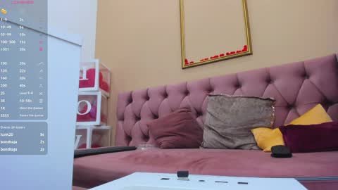 kat__cat online show from April 6, 4:46 am