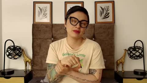 kat paradisse online show from September 27, 10:07 pm