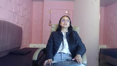 Katalina online show from March 23, 2:22 pm