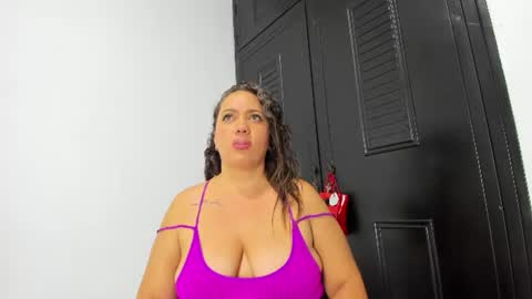 katalina_rivera online show from July 4, 3:54 am