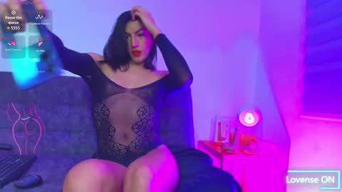 katalinaaswad online show from December 14, 6:19 am