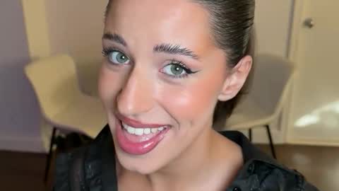 katarasimon online show from December 16, 3:40 pm