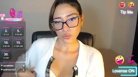 Carla Palmer online show from September 19, 1:54 am