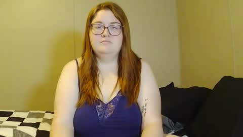 kate_evems online show from December 14, 8:04 pm