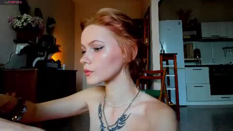 kate_mikki online show from July 28, 12:48 pm