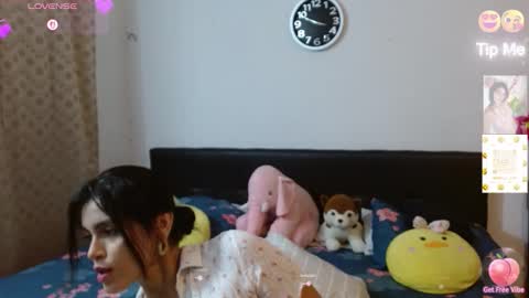 kateangelly online show from November 18, 12:35 am