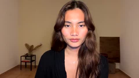Kate Dami online show from March 6, 5:33 pm