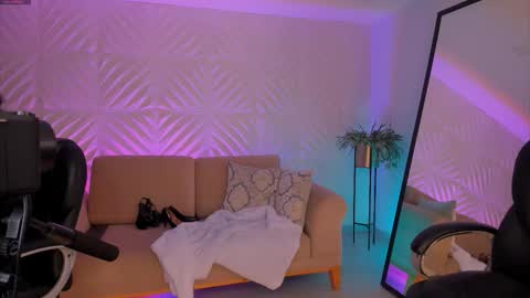 Snapshot of katesunder chatting on September 23, 7:53 pm K A T E  online show from September 23, 7:53 pm