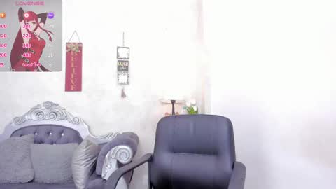 Snapshot of katherin_cruzz chatting on September 12, 6:21 pm katherin online show from September 12, 6:21 pm