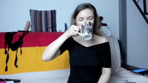 Katherine online show from January 9, 3:44 pm