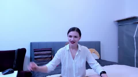 Katherine online show from November 28, 3:52 pm