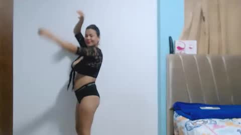 natalia online show from May 1, 2:11 pm