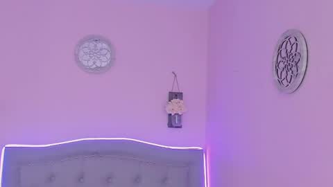 Kathia  online show from February 5, 7:07 am