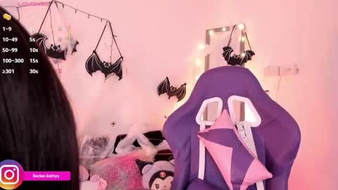 Katherine online show from October 17, 4:44 pm