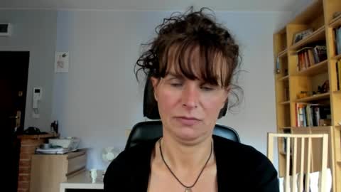 KATHY online show from October 25, 1:44 pm