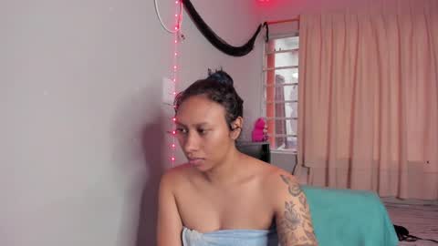 Katia online show from November 4, 4:19 pm