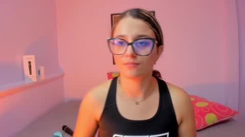 Snapshot of katia_foxx chatting on February 25, 3:42 pm Khaterine online show from February 25, 3:42 pm