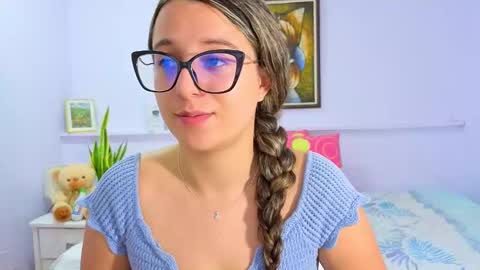 Snapshot of katia_foxx chatting on September 24, 1:07 pm Khaterine online show from September 24, 1:07 pm