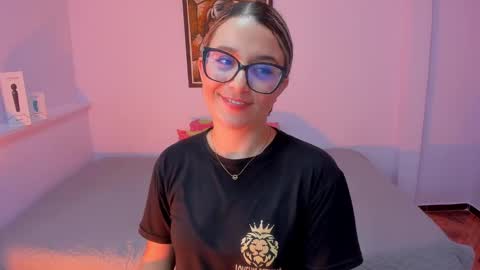 Snapshot of katia_foxx chatting on February 24, 12:26 pm Khaterine online show from February 24, 12:26 pm