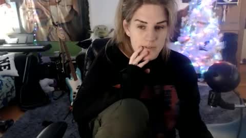 Katie online show from January 9, 4:41 am