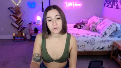 Katie Verona online show from January 27, 10:49 pm